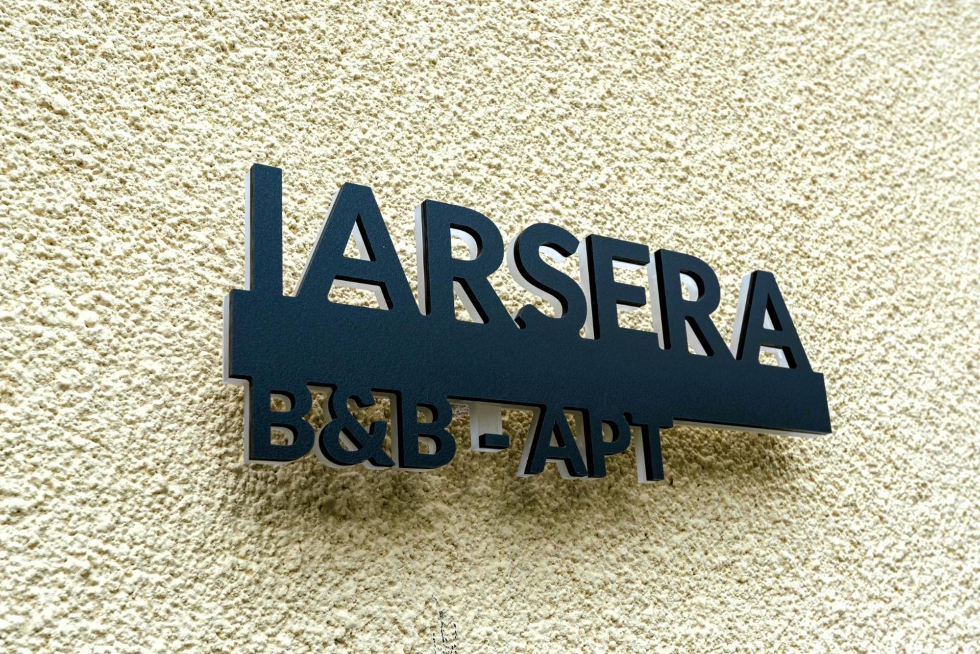 Iarsera Rooms And Apartment Лука Екстериор снимка