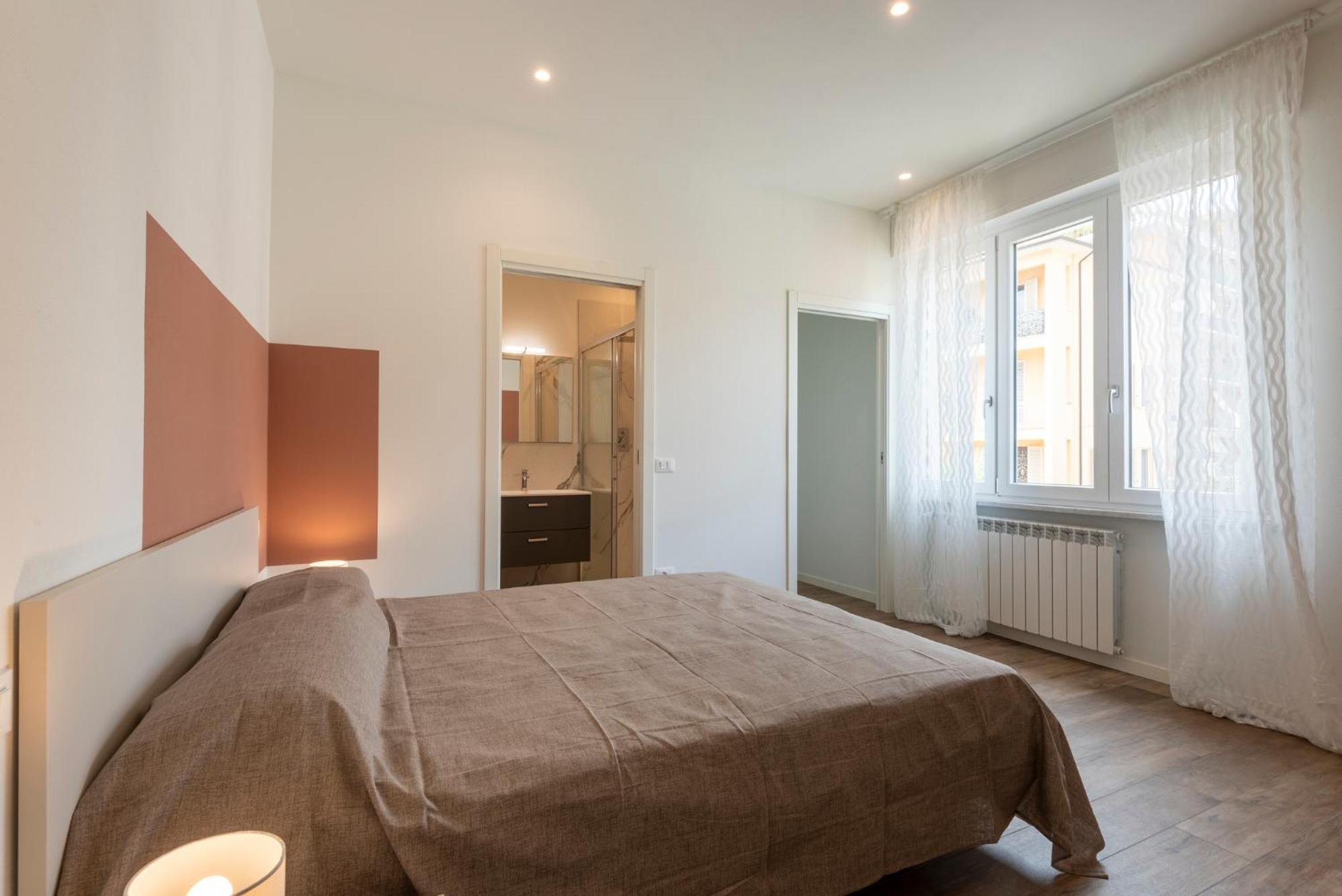 Iarsera Rooms And Apartment Лука Екстериор снимка