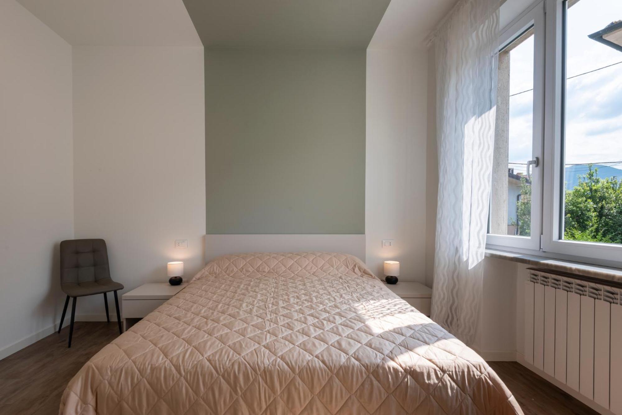Iarsera Rooms And Apartment Лука Екстериор снимка