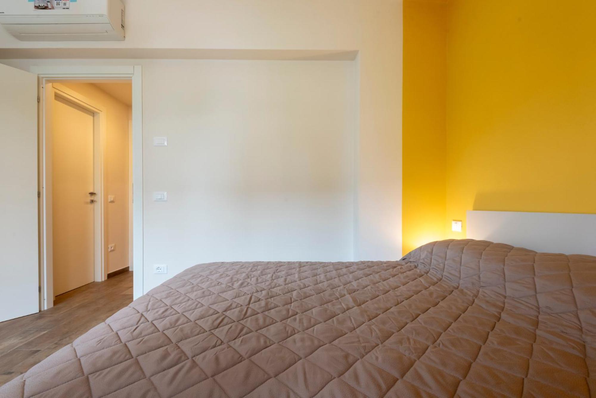 Iarsera Rooms And Apartment Лука Екстериор снимка